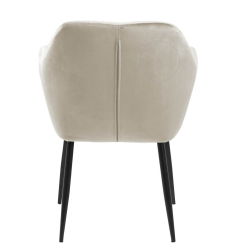 Emilia Armstol - Sand