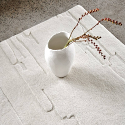 Carved Gulvtppe - Elfenben