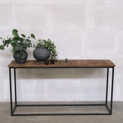 Konsolbord med udskringer