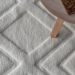 Dahlia Gulvtppe - 300x400 - Hvidt