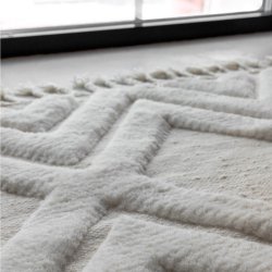 Dahlia Gulvtppe - 300x400 - Hvidt